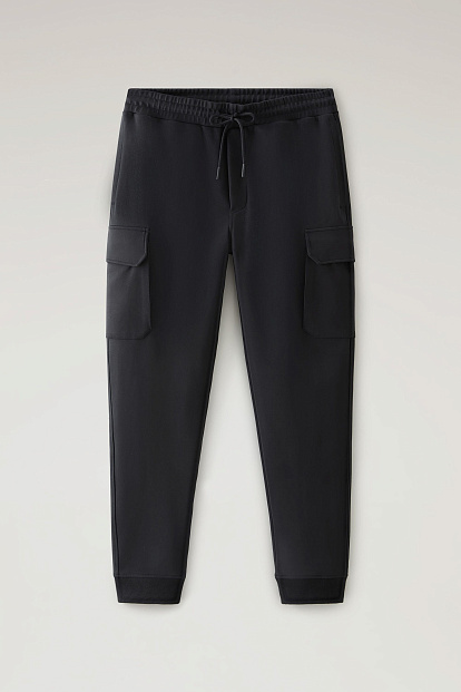 Брюки Woolrich Light Fleece Sweatpants ЧЕРНЫЙ Брюки Woolrich Light Fleece Sweatpants ЧЕРНЫЙ