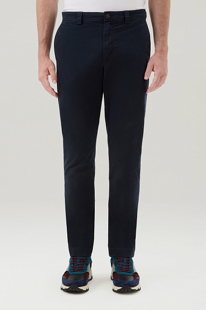 Брюки Woolrich Classic Chino Pant СИНИЙ Брюки Woolrich Classic Chino Pant СИНИЙ