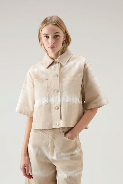 Куртка-рубашка Woolrich Cotton Twill Tie Dye Overshirt СВЕТЛО-БЕЖЕВЫЙ Куртка-рубашка Woolrich Cotton Twill Tie Dye Overshirt СВЕТЛО-БЕЖЕВЫЙ