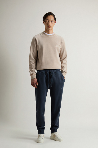 БРЮКИ WOOLRICH GARMENT DYED SWEATPANT СИНИЙ БРЮКИ WOOLRICH GARMENT DYED SWEATPANT СИНИЙ
