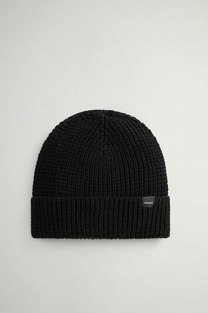 Шапка Woolrich Merino Waffle Beanie ЧЕРНЫЙ Шапка Woolrich Merino Waffle Beanie ЧЕРНЫЙ