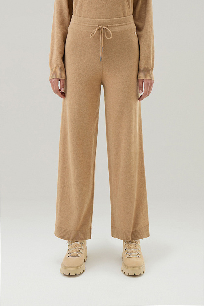 Брюки Woolrich Sporty Pants in Wool КОРИЧНЕВО-БЕЖЕВЫЙ Брюки Woolrich Sporty Pants in Wool КОРИЧНЕВО-БЕЖЕВЫЙ