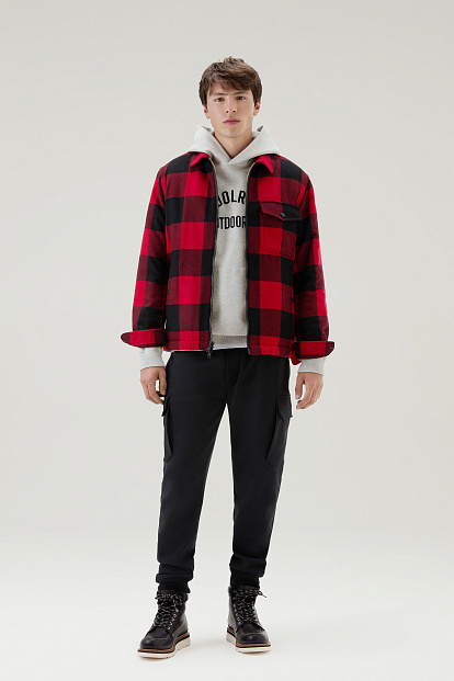 Брюки Woolrich Light Fleece Sweatpants ЧЕРНЫЙ Брюки Woolrich Light Fleece Sweatpants ЧЕРНЫЙ