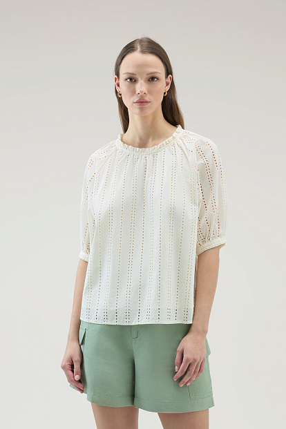 Рубашка Woolrich Broderie Anglaise Blouse СЛИВОЧНЫЙ Рубашка Woolrich Broderie Anglaise Blouse СЛИВОЧНЫЙ