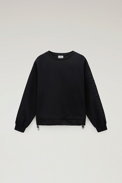 Толстовка Woolrich Mix Media 3D Logo Sweatshirt ЧЕРНЫЙ Толстовка Woolrich Mix Media 3D Logo Sweatshirt ЧЕРНЫЙ