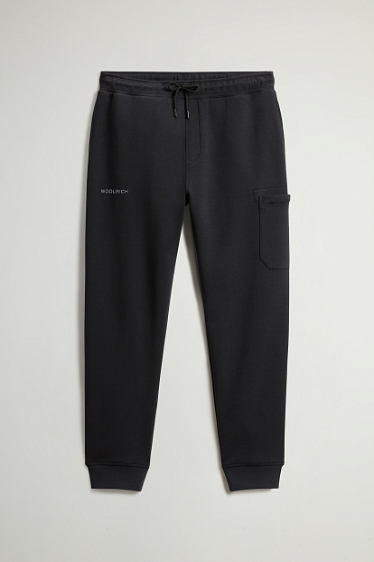 Брюки Woolrich Tech Fleece Pant ЧЕРНЫЙ Брюки Woolrich Tech Fleece Pant ЧЕРНЫЙ