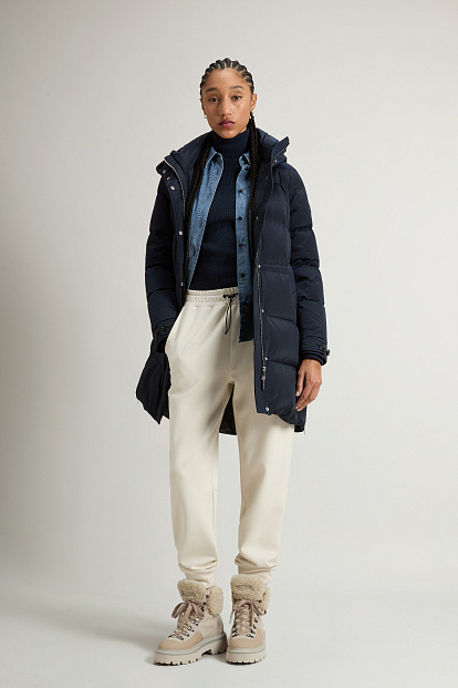 Парка Woolrich Alsea Puffer Parka СИНИЙ Парка Woolrich Alsea Puffer Parka СИНИЙ