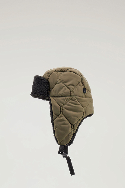 Шапка Woolrich Quilted Trapper Hat ТЕМНО-ЗЕЛЕНЫЙ Шапка Woolrich Quilted Trapper Hat ТЕМНО-ЗЕЛЕНЫЙ