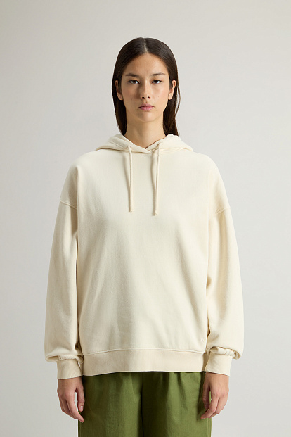 Толстовка Woolrich Light Logo Hoodie КРЕМОВЫЙ Толстовка Woolrich Light Logo Hoodie КРЕМОВЫЙ
