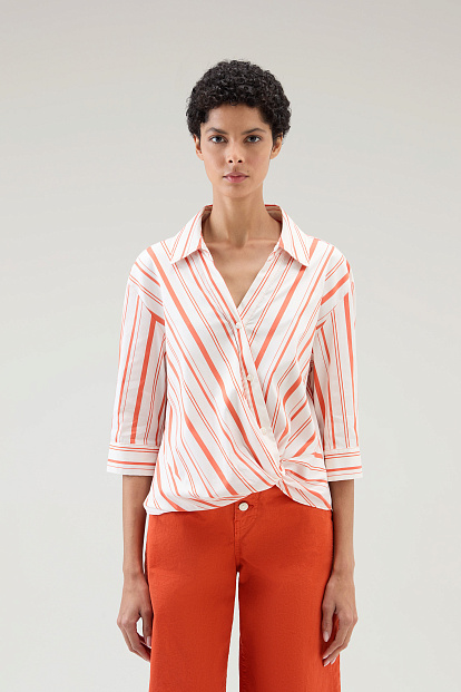 Рубашка Woolrich Stripe Poplin Blouse БЕЛЫЙ В ПОЛОСКУ Рубашка Woolrich Stripe Poplin Blouse БЕЛЫЙ В ПОЛОСКУ