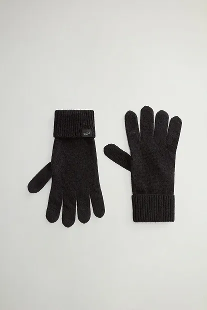 Перчатки Woolrich Knitted Gloves ЧЕРНЫЙ Перчатки Woolrich Knitted Gloves ЧЕРНЫЙ